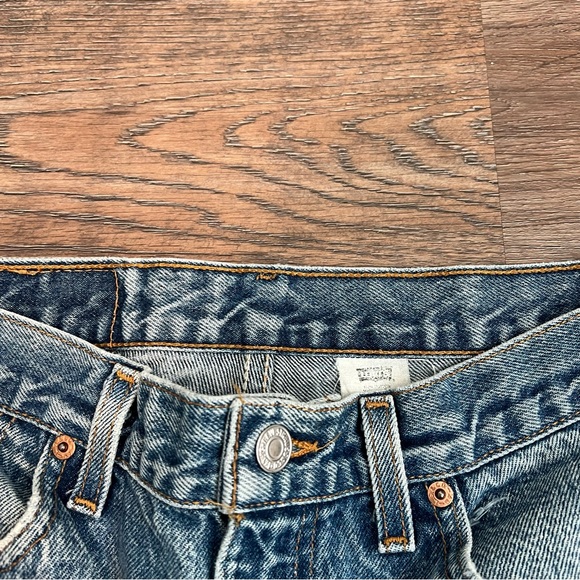 Vintage Levi's 505 Regular Fit Light Wash Jeans Waist 33 Length 32 - Picture 7 of 12